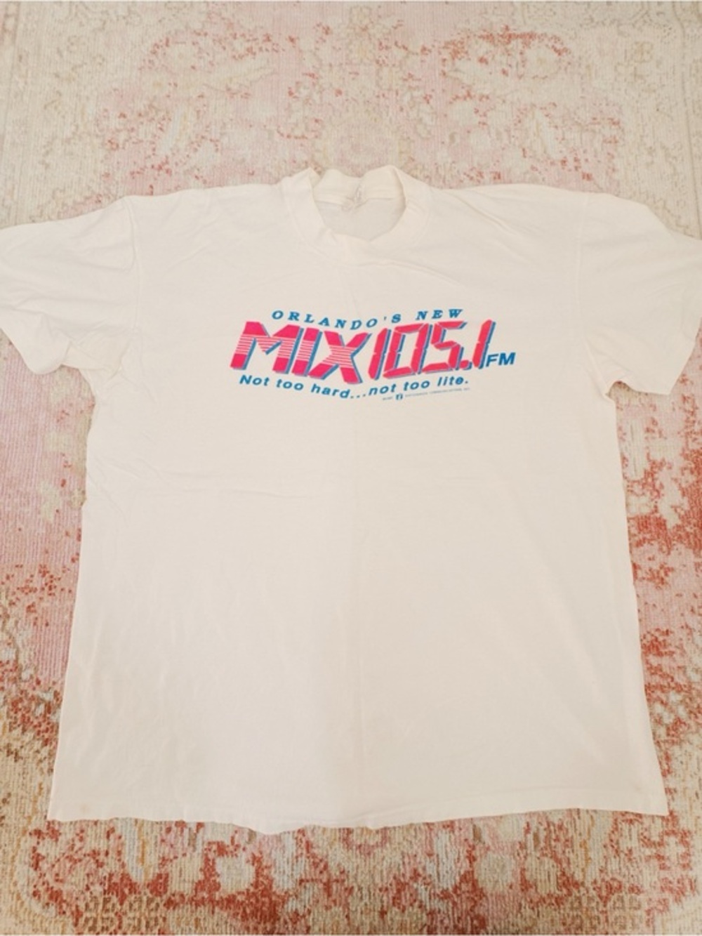 White MIX 105.1 FM Logo Short Sleeve T-Shirt